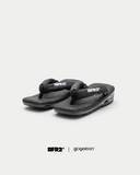 「goyemon×#FR2がコラボ。アバンギャルドな魅力を放つ特別な「unda-雲駄-」2色が発売」の画像5