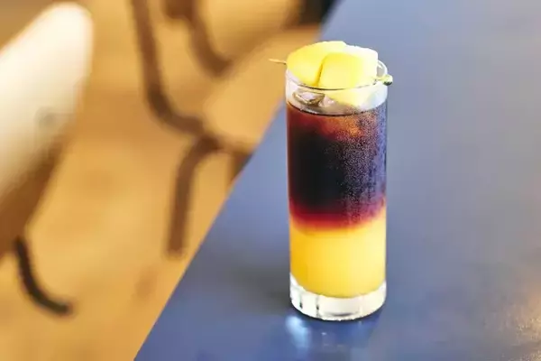 福岡の「Stong Cafe」より、夏らしい「マンゴーコーヒー」が夏季限定で登場