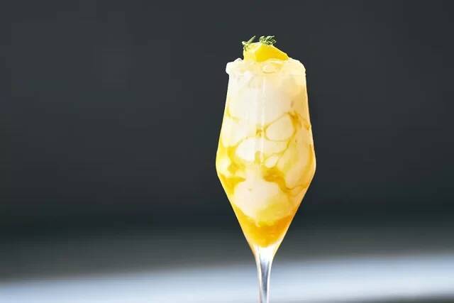 福岡の「Stong Cafe」より、夏らしい「マンゴーコーヒー」が夏季限定で登場