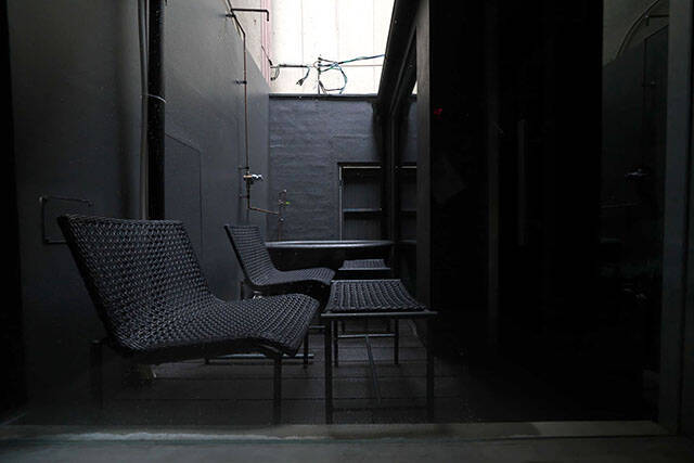 一軒家貸切の「サウナイン大阪東心斎橋」で、サウナの醍醐味とリノベーションの感動を同時に味わう