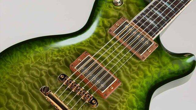 江戸後期創業の老舗「三木楽器」から、200周年記念に制作した4機種の新しいエレキギターが登場！