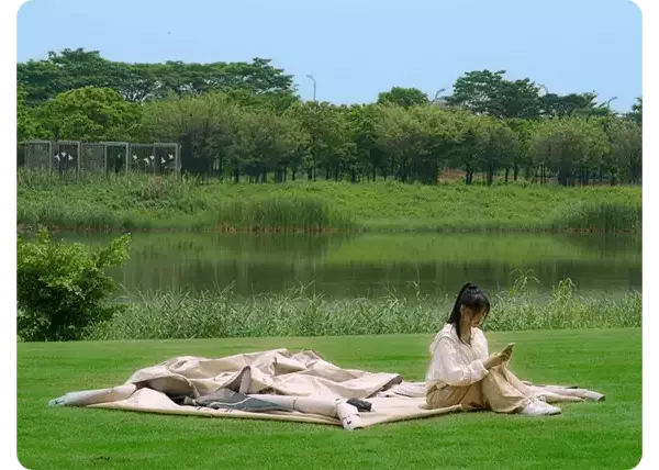 「空気で設営できるワンタッチテント「TAILIエアテント」金属フレームの代わりにエアチューブを採用」の画像