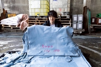 鳥取和牛の皮を“革”に。WAGYUBASEがトートバッグなど日常使いできるオリジナルレザー商品を展開