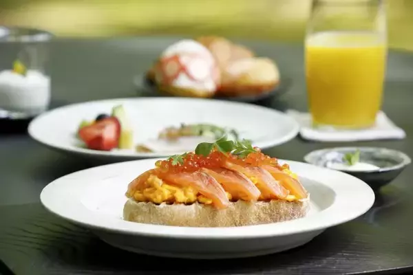 「京都のリゾートホテルで体験する優雅な時間「シャンパンブランチ at ガーデンテラス」」の画像