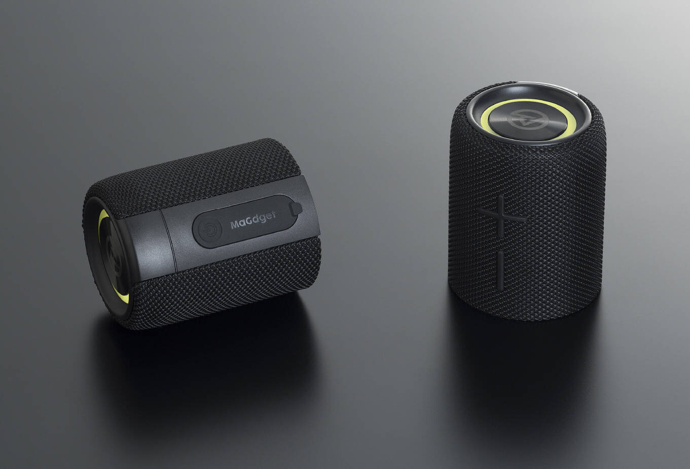 強力な磁石を内蔵。パカッと2つに分離できるポータブルスピーカー「MaGdget Dual Speaker」