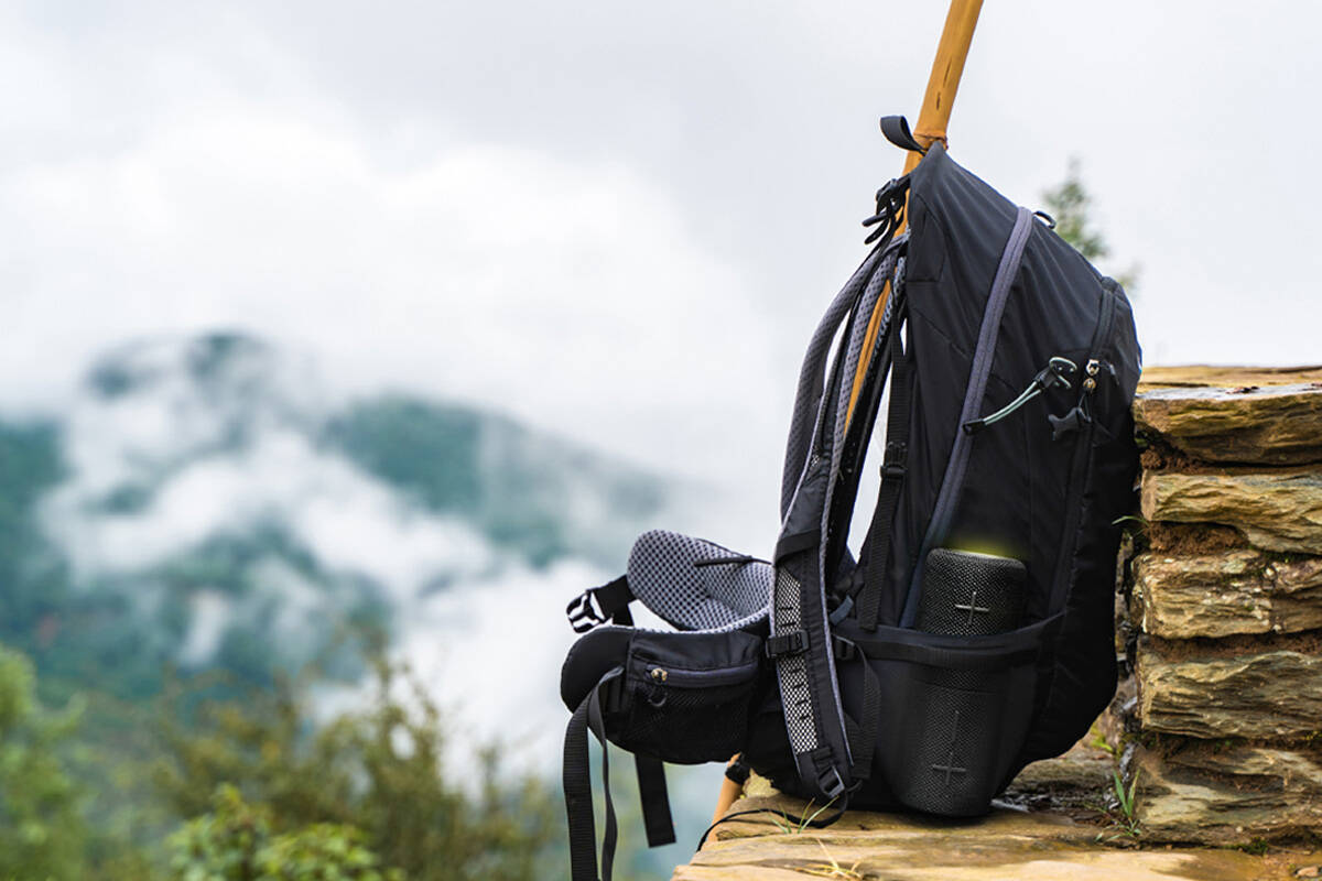 強力な磁石を内蔵。パカッと2つに分離できるポータブルスピーカー「MaGdget Dual Speaker」