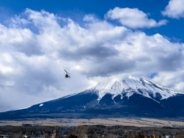 富士山を空から望む！御殿場プレミアム・アウトレットの遊覧ヘリクルージング