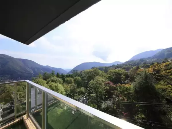 「箱根・強羅の花火を旅館から贅沢に観賞！箱根エリアのリロホテルズ＆リゾーツがお盆期間のプランを増大」の画像