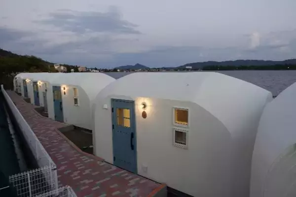 「冬はズワイガニも味わえる！京都の天橋立にエッグ型の新感覚リゾート「HESTA SMART VILLA」が誕生」の画像