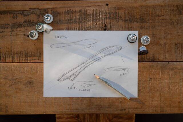 日本酒の栓をスムーズに開栓。グッドデザイン賞を受賞した「Sake Bottle Opener」の工夫