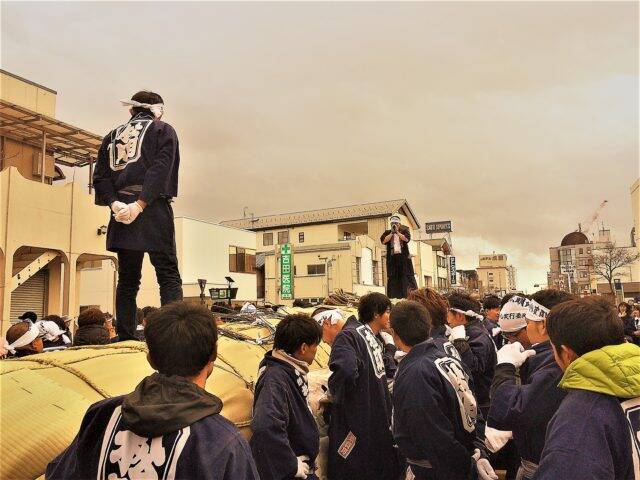 死ぬまでに行きたい絶景 を超える絶体絶命景 日本三大火祭りが焼き討ち級で大炎上 17年12月30日 エキサイトニュース