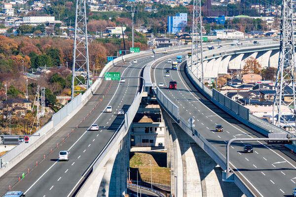 高速道路の逆走はどんな違反に 事故になった場合の法的な処罰は 16年10月18日 エキサイトニュース