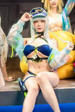 「【コスプレ】大胆なビキニ水着で攻める！？『ドルフロ2』クルカイの美スタイルがゲームの実写化だった【台北ゲームショウ2026】」の画像8