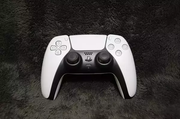 「これから格ゲーを始める人におすすめのコントローラーは？パッド・アケコン・レバーレスそれぞれの魅力をまるっと紹介【年末年始特集】」の画像