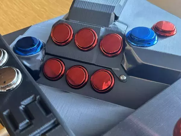 「これから格ゲーを始める人におすすめのコントローラーは？パッド・アケコン・レバーレスそれぞれの魅力をまるっと紹介【年末年始特集】」の画像