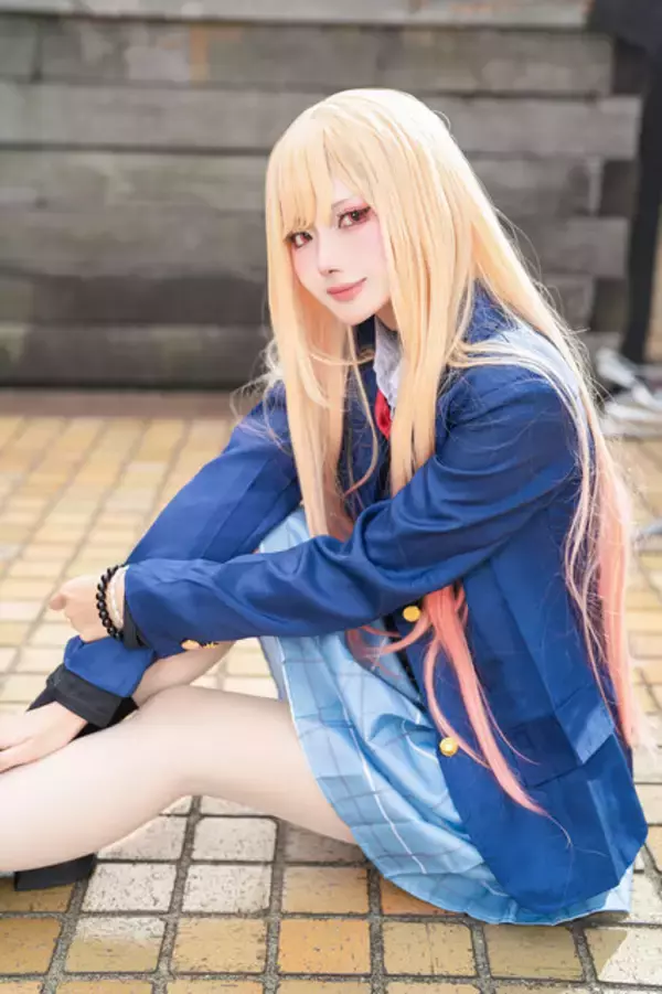 「【コスプレ】制服ギャルのミニスカ＆笑顔にドキドキ！「着せ恋」海夢が恋に落ちそうなくらい可愛すぎた【写真11枚】」の画像
