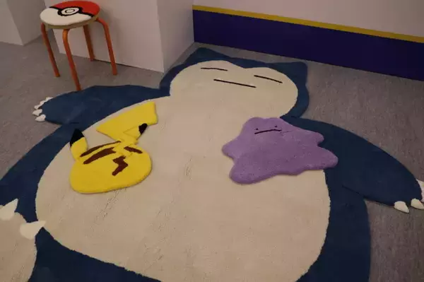 「「ポケモン」30周年グッズが先行公開！一番くじ、ニューエラ、MIYOSHI RUG、ポケモンセンターからも続々登場」の画像