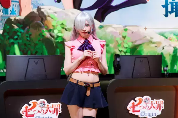 「【コスプレ】日本一のコスプレイヤーのえなこが『七つの大罪：Origin』エリザベスで登場！美くびれ＆絶対領域で魅せる【写真27枚】」の画像