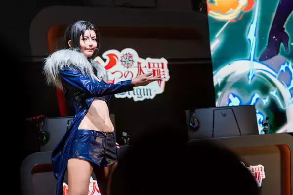 「【コスプレ】日本一のコスプレイヤーのえなこが『七つの大罪：Origin』エリザベスで登場！美くびれ＆絶対領域で魅せる【写真27枚】」の画像
