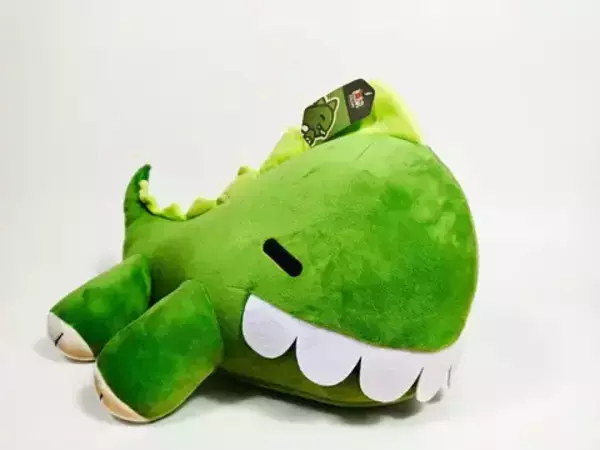 「416の長～い黒猫ぬいぐるみも！コミケで販売された『ドルフロ』新グッズが通販で取り扱い開始」の画像