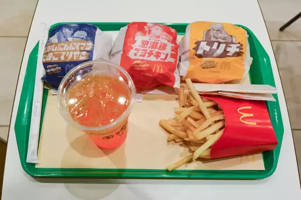 「「ストリートファイター」×マクドナルド！ リュウ、春麗、ケンのバーガーは、味も包装紙のデザインも見どころ満載【試食会レポ】」の画像