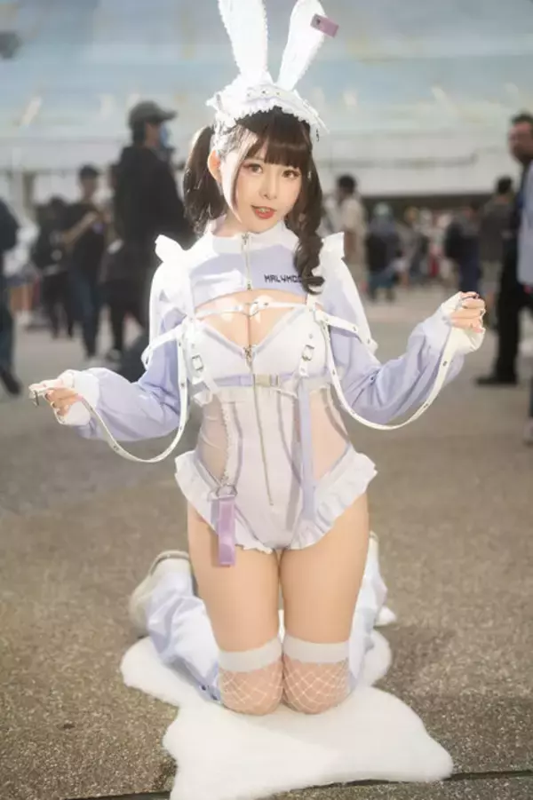 「【コスプレ】清楚な台湾美女バニーガールはお好きですか？くびれと美ヒップが描く極上のS字カーブが眩しすぎた【写真10枚】」の画像