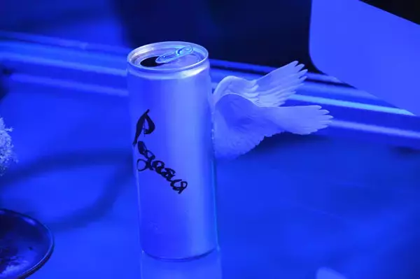 「非病原性・不活化「t-ウイルス」が渋谷に展示！「LOM BABY」の展示会「THE AUTHENTIC OFFICE」をレポート」の画像