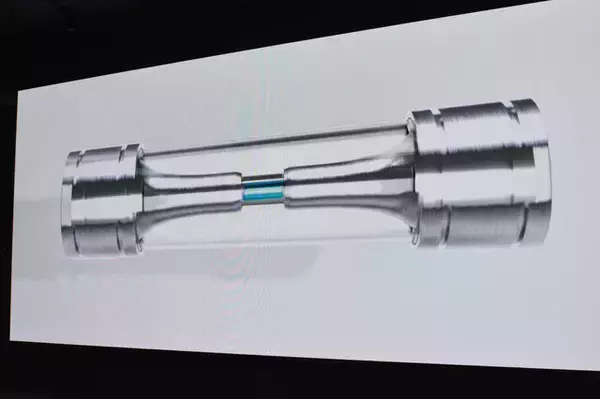 「非病原性・不活化「t-ウイルス」が渋谷に展示！「LOM BABY」の展示会「THE AUTHENTIC OFFICE」をレポート」の画像