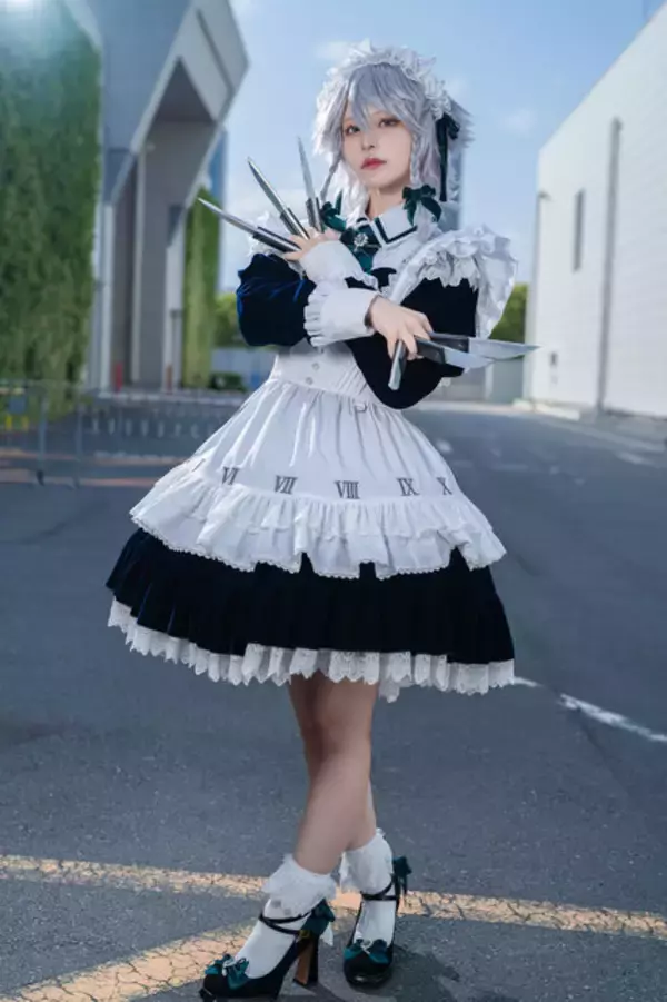 「【コスプレ】東方Projectの人気キャラが集結！美しいデザインのドレスに身を包んだ博麗神社例大祭のファションショー特別レポ第2弾【写真40枚】」の画像
