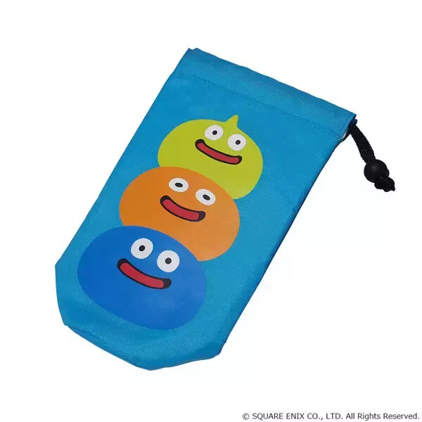 「『ドラクエ』ロード画面イメージのスライム砂時計から、ちいさなメダルが隠されたリュックまで、人気グッズが再受注」の画像