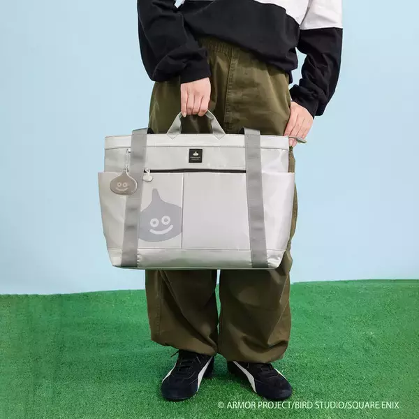 「『ドラクエ』“スライムだらけ”のバッグ＆小物が遊び心にあふれてる！メタルスライムVer.も用意された、大人も子供も楽しめるデザイン」の画像