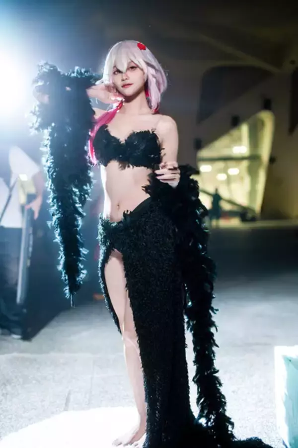 「【コスプレ】台湾美女のスレンダーボディ×透き通るような美貌に釘つけ！「ギルティクラウン」楪いのりが圧巻のスタイルで魅せる【写真8枚】」の画像