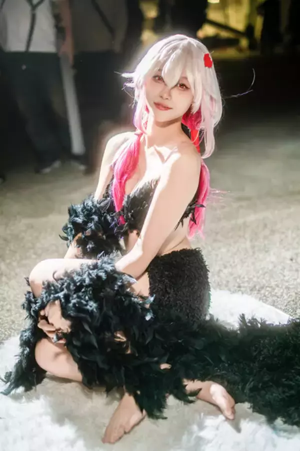 「【コスプレ】台湾美女のスレンダーボディ×透き通るような美貌に釘つけ！「ギルティクラウン」楪いのりが圧巻のスタイルで魅せる【写真8枚】」の画像