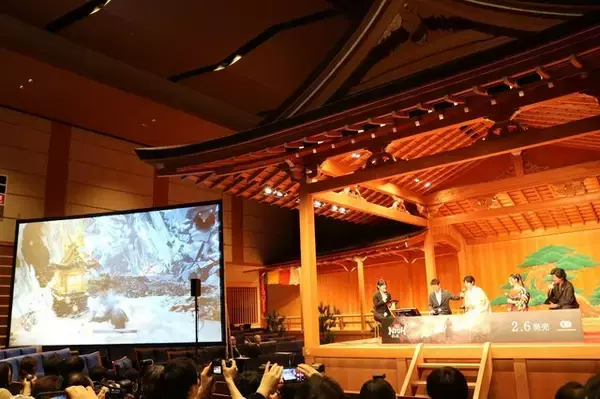 「『仁王3』完成発表会レポート! 本郷奏多さん・土屋太鳳さんが「観世能楽堂」でゲームの魅力を語った」の画像