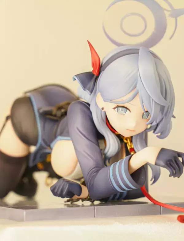 「ドキッとする夏衣装から涼やかなドレスまで、「ワンフェス」に猛暑を吹き飛ばす『アズレン』『ブルアカ』美女フィギュアが集結【WF2025夏】」の画像