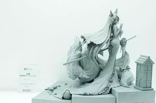 「ドキッとする夏衣装から涼やかなドレスまで、「ワンフェス」に猛暑を吹き飛ばす『アズレン』『ブルアカ』美女フィギュアが集結【WF2025夏】」の画像