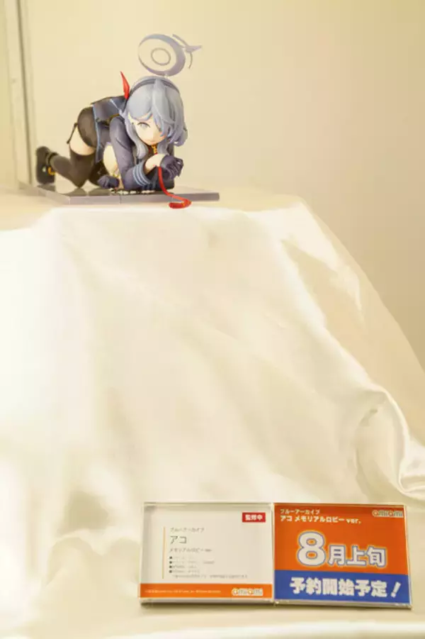 「ドキッとする夏衣装から涼やかなドレスまで、「ワンフェス」に猛暑を吹き飛ばす『アズレン』『ブルアカ』美女フィギュアが集結【WF2025夏】」の画像