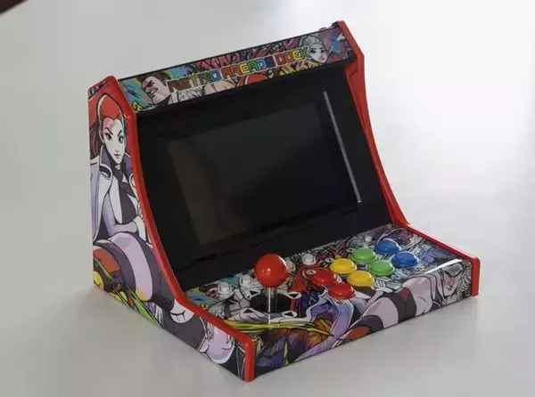 「スイッチがアーケード筐体に早変わり！？自宅でゲーセン気分が味わえる「レトロアーケードドック」、クラファン開始4分で目標金額達成」の画像