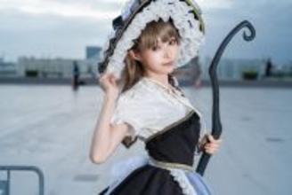 【コスプレ】ウエストが細すぎる…！華奢なボディとフリルが美しい衣装で、曇天に佇む「霧雨魔理沙」の雰囲気が良すぎた【写真10枚】