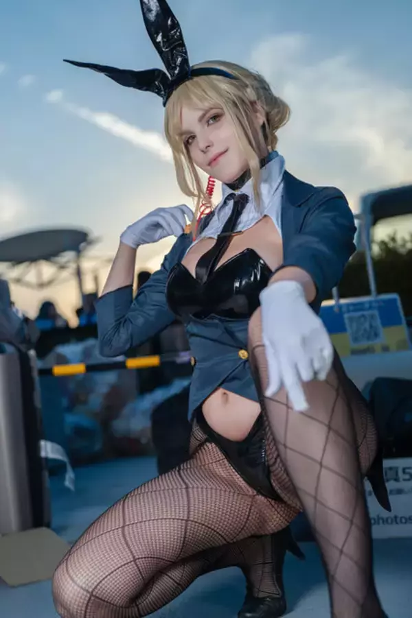 「【コスプレ】ウクライナ美女のバニーガールがエモい！超絶スタイルの『NIKKE』エード、エージェントバニーが美しすぎた【写真9枚】」の画像