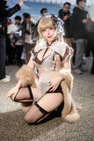「【コスプレ】はちきれんばかりのスタイル抜群な美ボディ！タイ美女レイヤーの『アズレン』フォーミダブルは曲線美が素晴らしすぎた【写真7枚】」の画像4