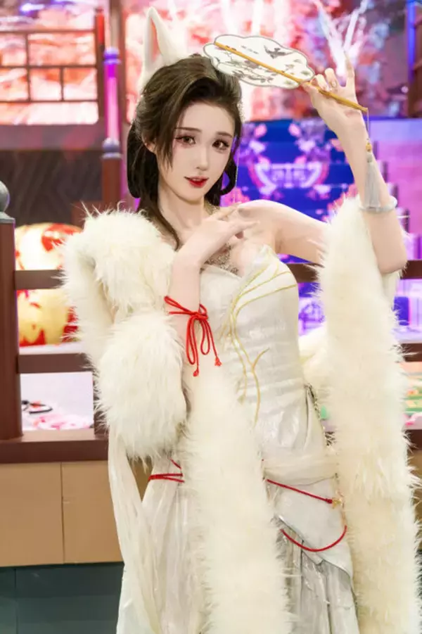 「【コスプレ】東京ゲームショウで出会ったスタイル抜群な中国美女レイヤーまとめ！『無限大』『カレイドライダー』などキャラを完全再現【写真40枚】」の画像