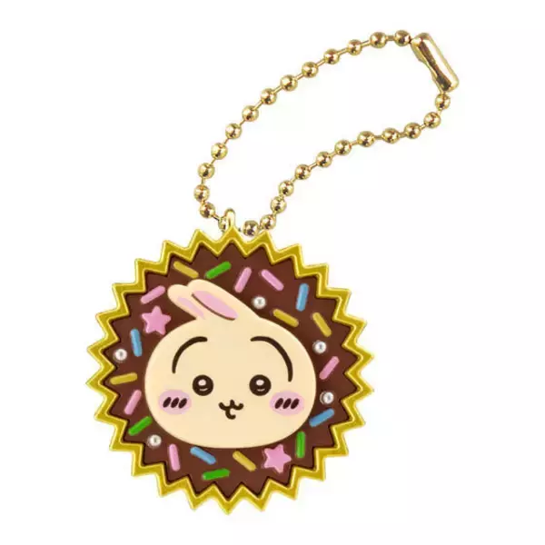 「「ちいかわ」たちが、平成女児チョコになっちゃった！アルミカップに入った手づくり風の「ガシャポン おやつチャーム」全5種がどれも可愛い」の画像