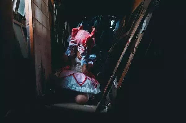 「【コスプレ】戦いの中で育まれる百合が尊い！水星の魔女、まどマギ、リコリコ、ウテナの美女コスプレまとめ【写真39枚】」の画像