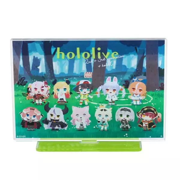 「「ホロライブ」かわいい描き下ろしイラスト使用！さまざまなタレントをデザインしたフルカラーTシャツや、表面がぷにぷにした缶バッジなど4アイテム」の画像