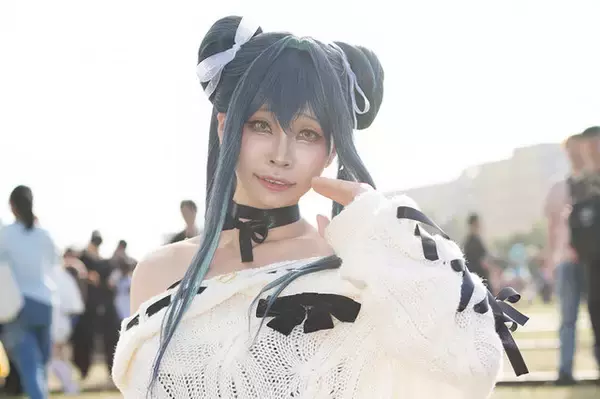 【コスプレ】萌え袖セーター×お団子ヘアーの「初音ミク」が可愛すぎ！美脚も眩しい台湾美女コスプレイヤーに注目【写真7枚】