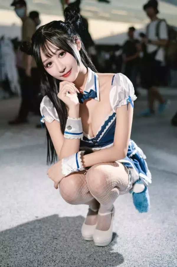 「【コスプレ】台湾美女のチャイナドレスがキュート！スラリと伸びる美脚も素敵【写真7枚】」の画像