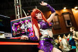 「【コスプレ】小悪魔なポージングでトリコにしちゃうぞ！ゲーミングPCの「MSI」を象徴する魔龍姫が待望の降臨【写真8枚】」の画像3