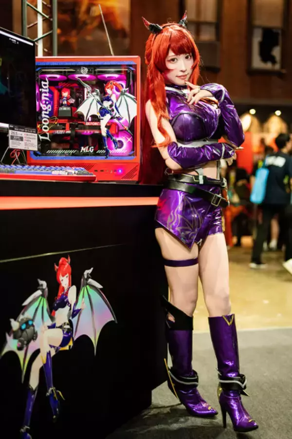 「【コスプレ】小悪魔なポージングでトリコにしちゃうぞ！ゲーミングPCの「MSI」を象徴する魔龍姫が待望の降臨【写真8枚】」の画像