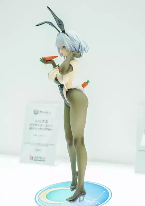 「『アズレン』美麗フィギュアが集結！“バニー姿”のシリアスや信濃、“レースクイーン”ニュージャージー、そして“天使”なユニコーンまで 魅力が大爆発【WF2026冬】」の画像